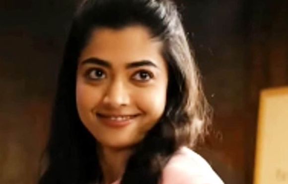 नेशनल क्रश Rashmika Mandanna पर अंडरवियर ऐड को लेकर भड़के लोग, सुनाई खरी-खोटी