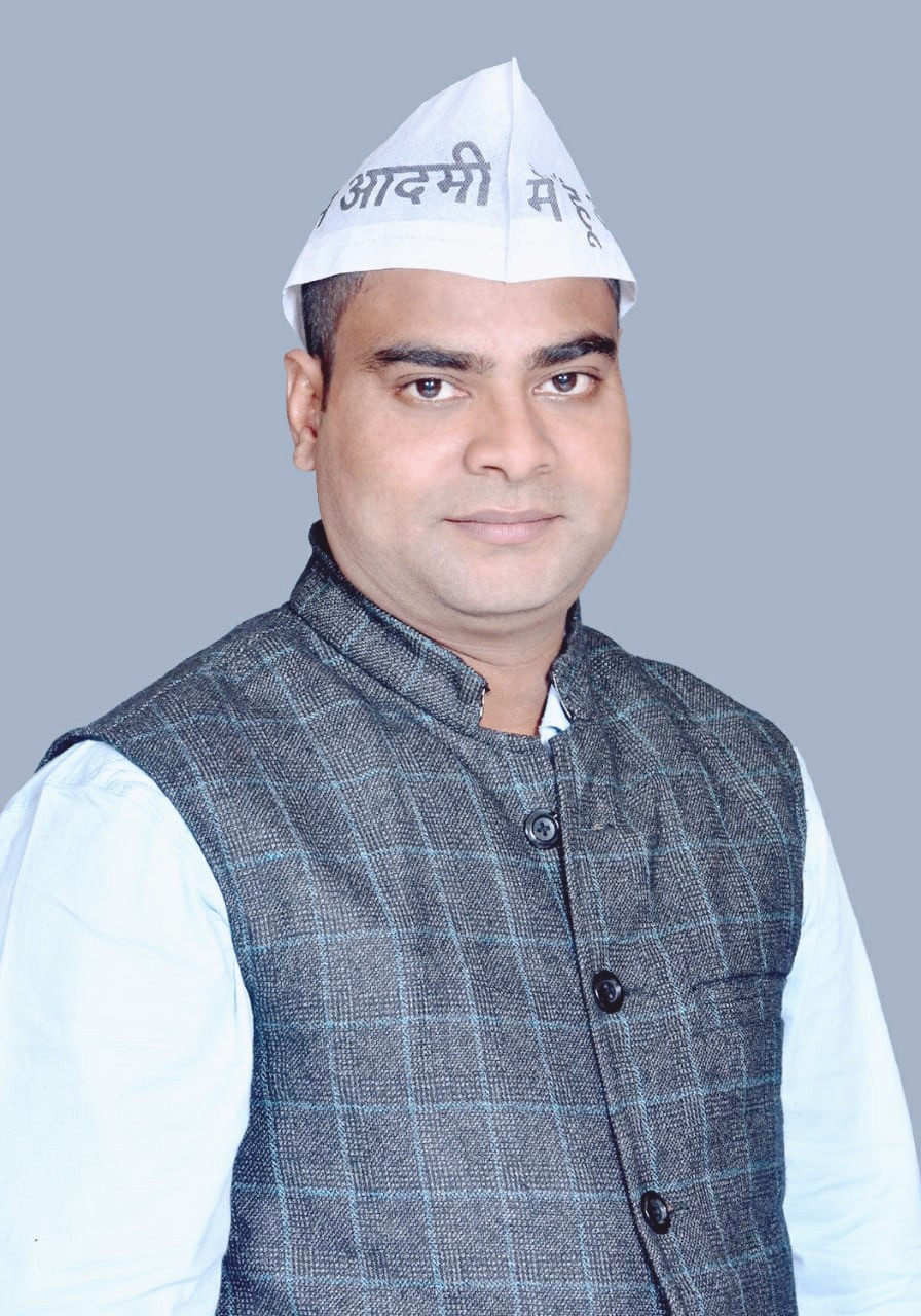 बरेली-आम आदमी पार्टी को विनय कुमार सिंह के रूप में मिला नया जिला अध्यक्ष