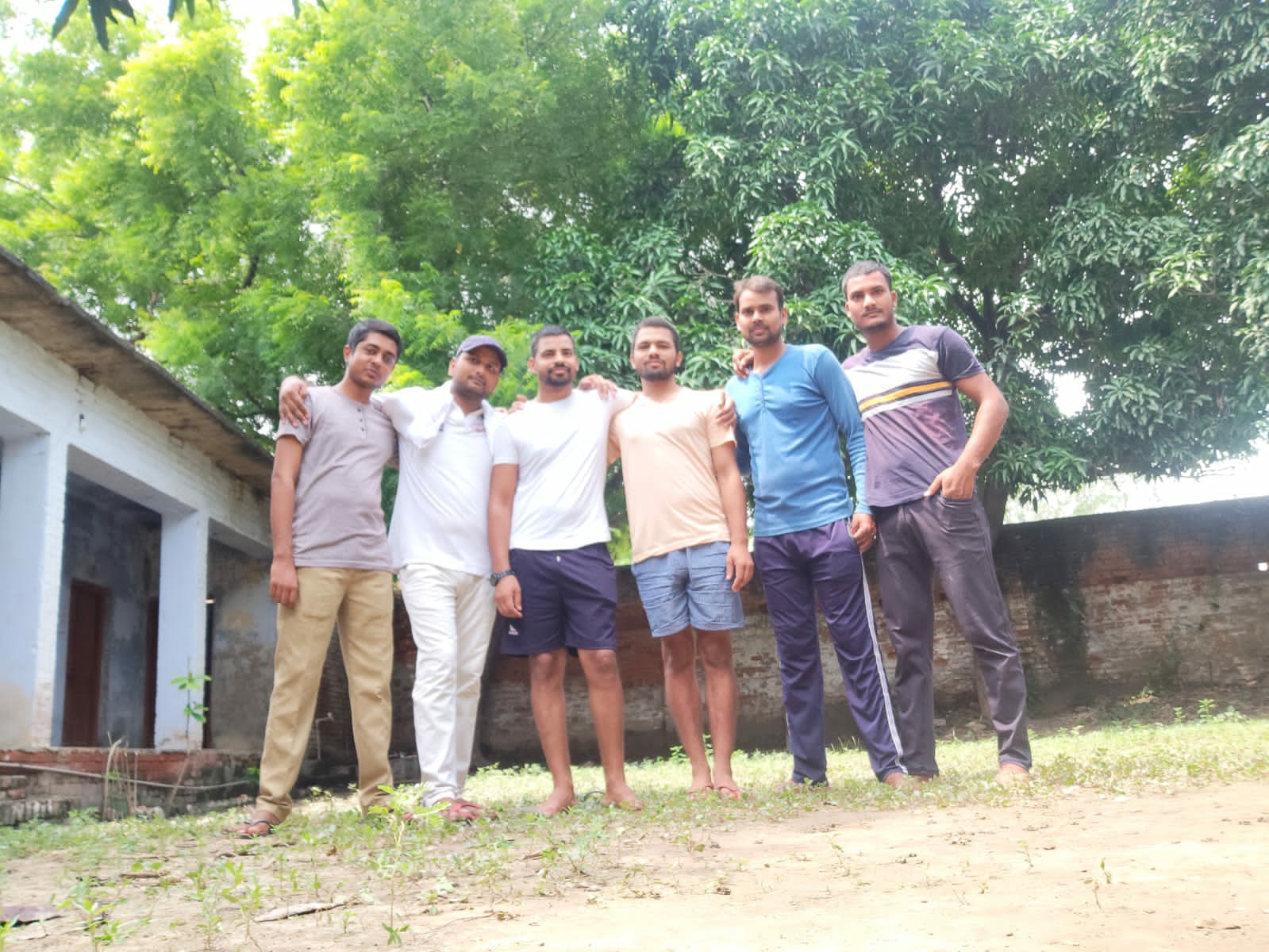 जौनपुर : राज कॉलेज हॉस्टल में हुई चोरी एफ आई आर दर्ज होने पर भी कार्यवाही नहीं।