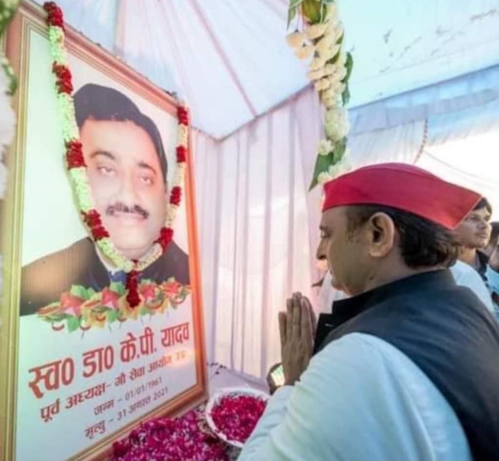 जौनपुर: अखिलेश यादव ने जौनपुर में पहुंच कर बीजेपी सरकार को घेरा
