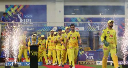 चेन्नई ने पलट दिया अचानक से गेम, जीते हुए मैच में मिडिल ऑर्डर ने छोडा नाइट राइडर्स को मझधार में