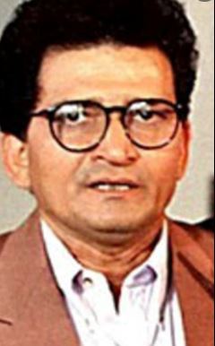 बॉलीवुड के इस मशहूर अभिनेता की जान क्रिकेट मैच देखते समय चली गई थी