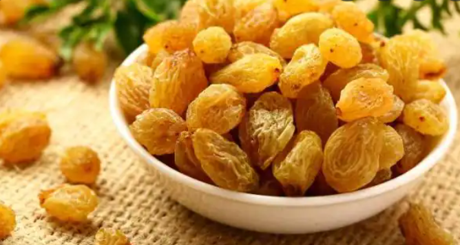 खाली पेट किशमिश खाने से होते है ये बेहतरीन फायदें