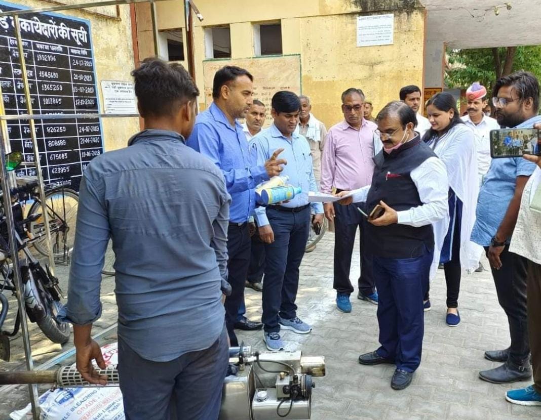 इटावा : अपर आयुक्त ने किया अचौक निरीक्षण