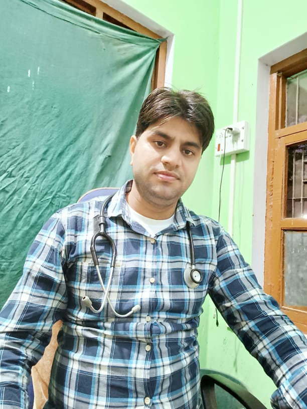 बरेली - डेंगू-मलेरिया के मच्छरों से बचने के लिए कैसे करें तैयारी : डॉ इमरान बेग।