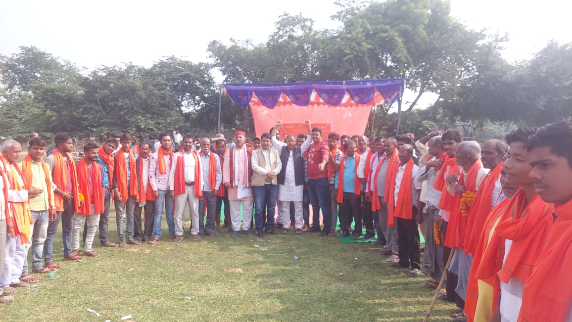 रायबरेली: भाजपा नेता जेपी सिंह ने सदस्यता अभियान चलाकर एक सैकडा लोगों को दिलायी पार्टी की सदस्यता