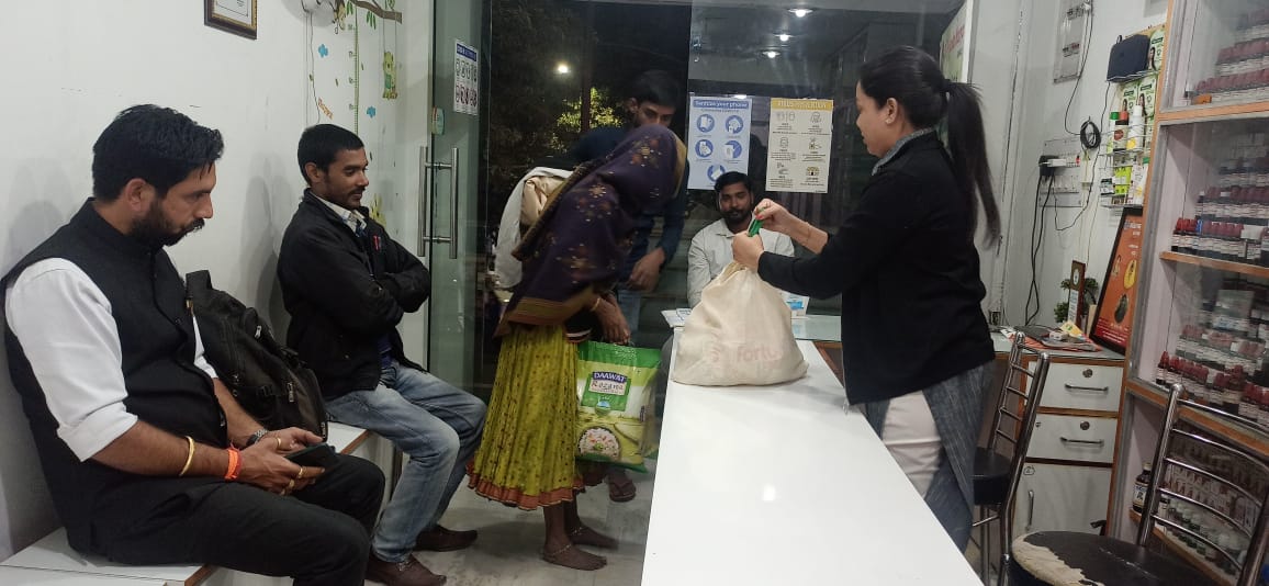 लखनऊ: समाज मे गरीब और असहाय के लिए सराहनीय कार्य कर रही डॉ० प्रियंका मौर्या