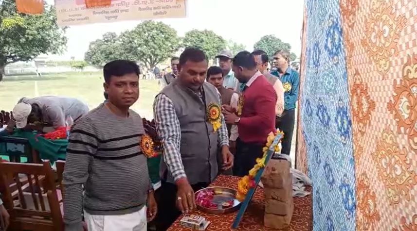 पीलीभीत: पूरनपुर खेल प्रतियोगिता में मेधावी छात्र-छात्राओं को किया गया पुरस्कृत।