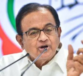 कानून मंत्री पर कांग्रेस नेता पी चिदंबरम ने  किया कटाक्ष