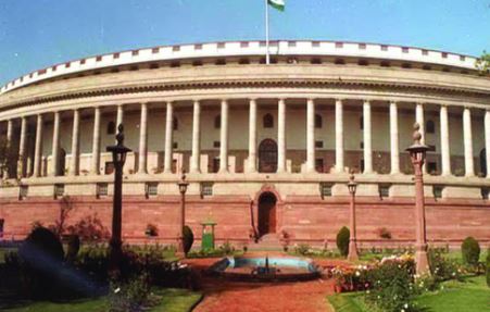विपक्ष ने विरोध को धार देने का किया एलान, सरकार पीछे हटने को नहीं तैयार