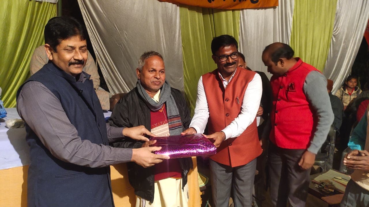 पीलीभीत :पूरनपुर विधानसभा के ग्राम सुल्तानपुर में आर्य समाज का तीन दिवसीय कार्यक्रम का हुआ समापन