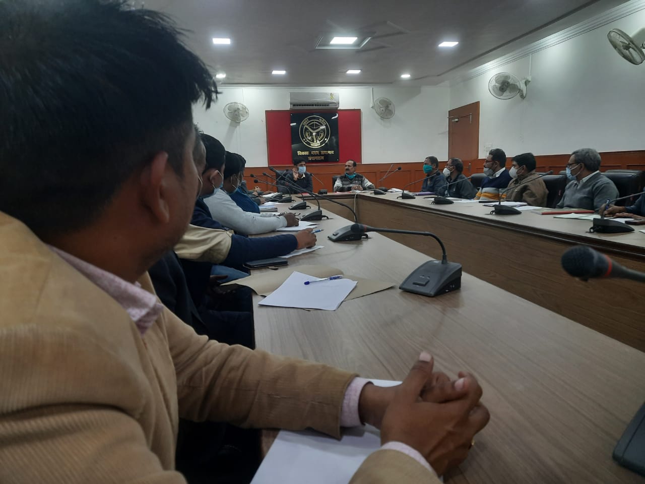 प्रयागराज :मुख्य विकास अधिकारी प्रयागराज की अध्यक्षता में पंडित दीनदयाल उपाध्याय पशु अरोग्य मेले की की गई समीक्षा