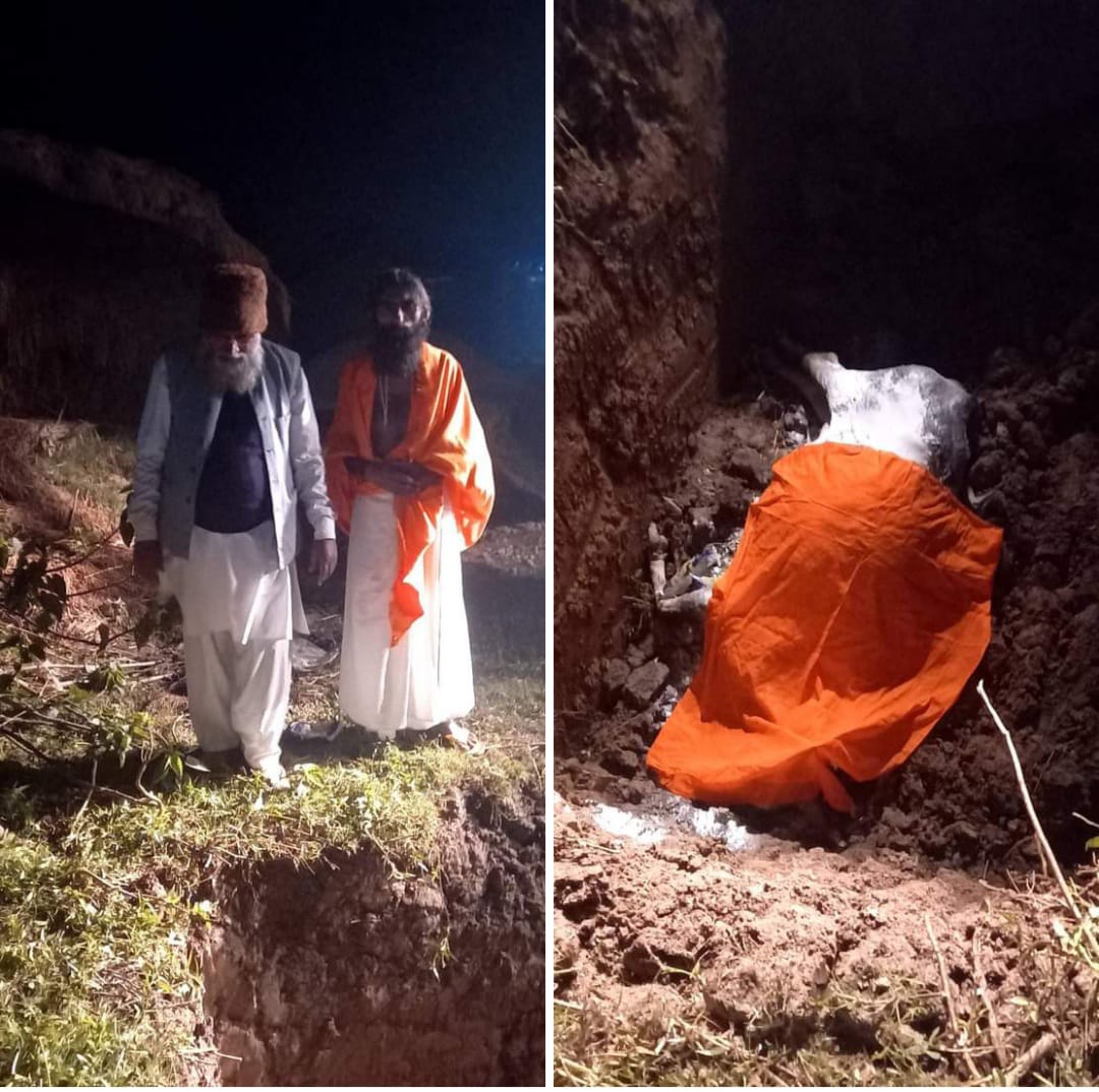 बरेली- मोदी यूथ ब्रिगेड की पहल से जेसीबी से किया गया गौ संस्कार