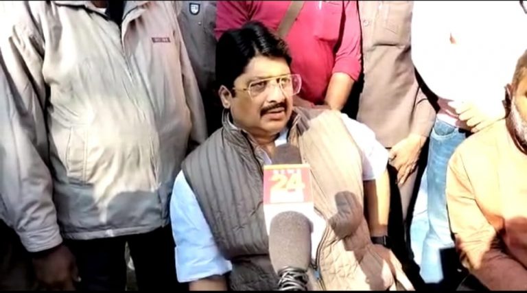 शिवपुरी:- शिवपुरी पहुंचे ‘राजा भैया’, कहा- यूपी चुनाव में रहेगी एंटी इनकम्बेंसी, मैं भाजपा से नहीं लेकिन मोदी और योगी की लोकप्रियता हर वर्ग में