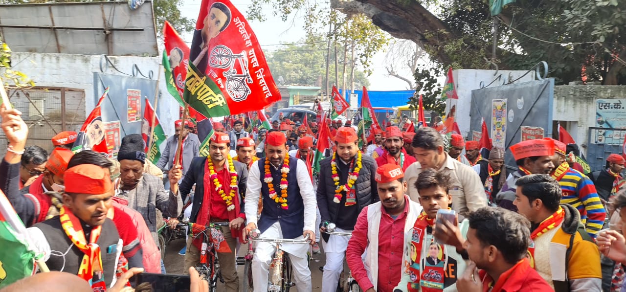 फर्रुखाबाद :सपा मुखिया के निर्देशन में रैली निकाल कर पूर्व विधायक सिद्दीकी ने कहा BJP सरकार झूठों की सरकार है
