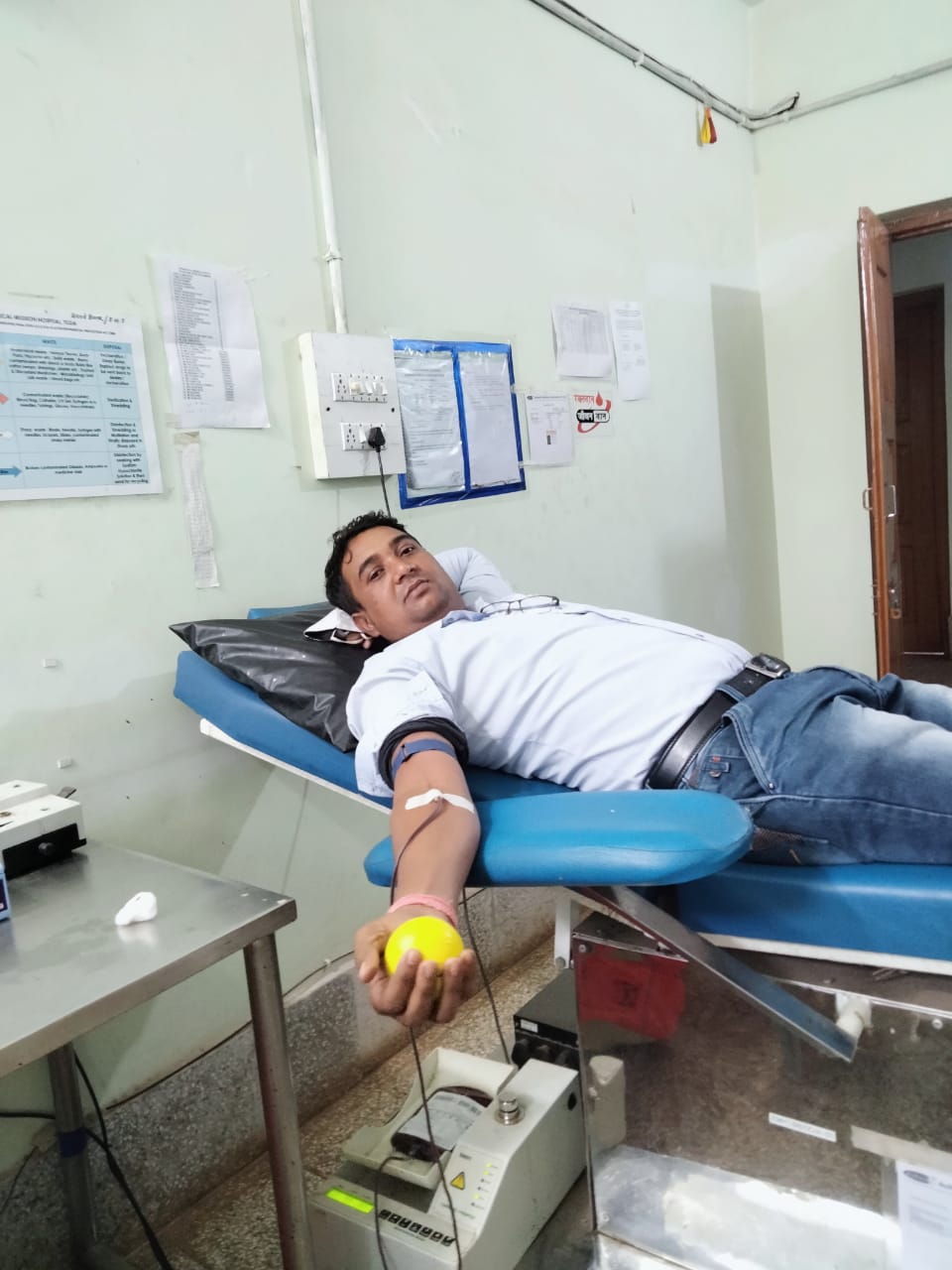 रायपुर: रक्तदान कर मनाया अपना जन्मदिन,दिया एक नया संदेश