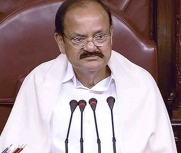 राज्‍यसभा के सभापति ने बजट सत्र के पहले दिन सांसदों के इस व्‍यवहार पर जताई आपत्ति,