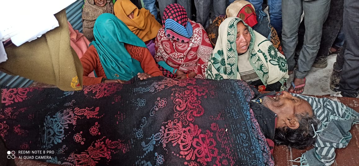 फर्रुखाबाद: तेज रफ्तार ट्रैक्टर चालक ने ग्रामीण को रौंदा