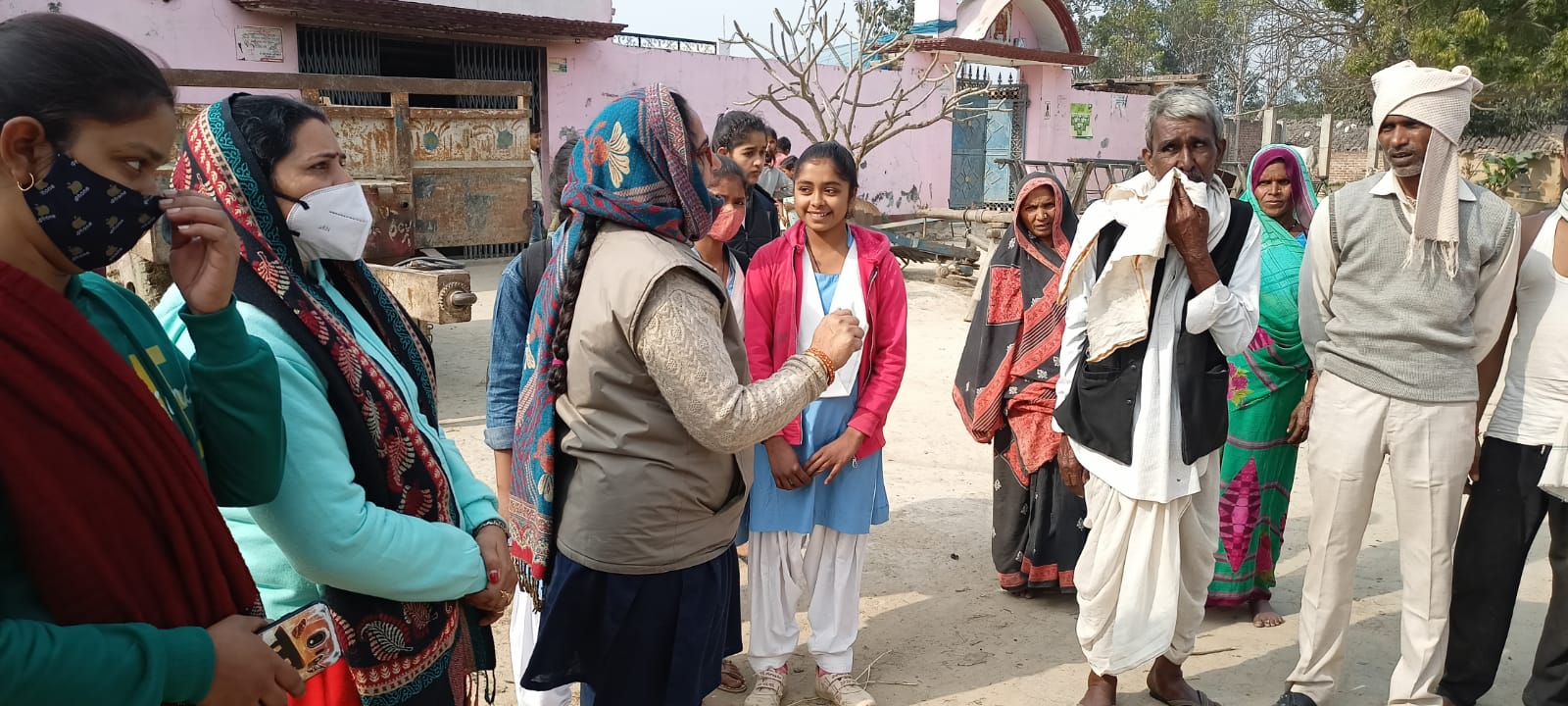 बहराइच: राजकीय हाई स्कूल किशनपुर माफी में निकाली गयी मतदाता जागरूकता रैली