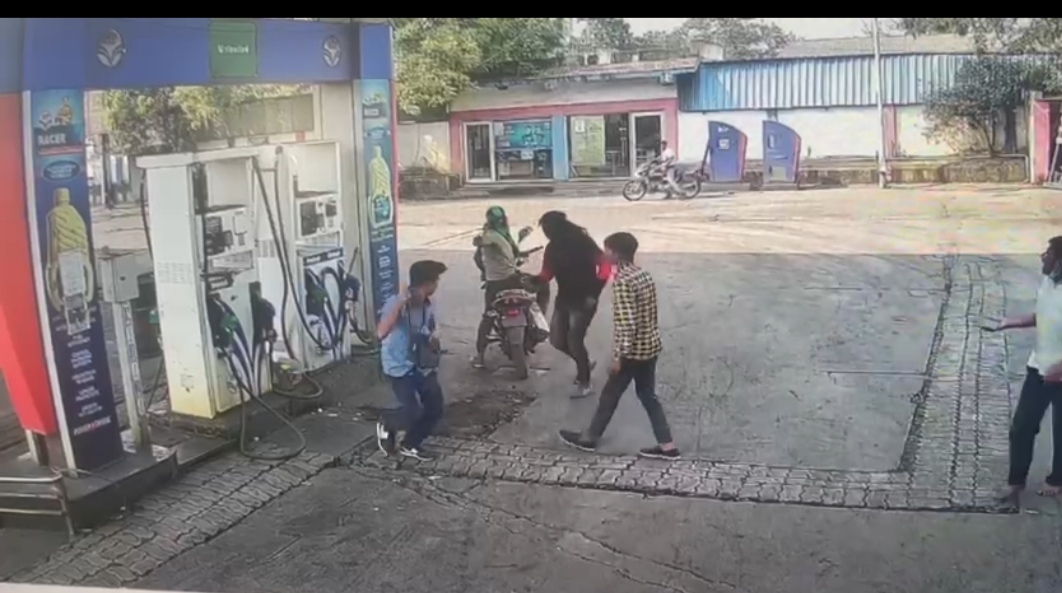 कोरबा:  कटघोरा रोड दीपिका पेट्रोल पंप में गोलीकांड !