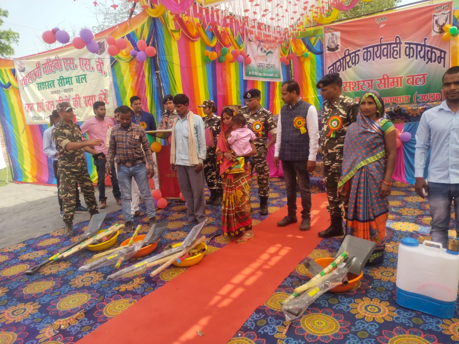 बहराइच:59वीं वाहिनी सशस्त्र सीमा बल द्वारा आयोजित किया गया नागरिक कल्याण कार्यक्रम