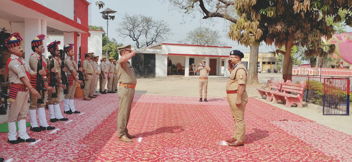 बहराइच:पुलिस अधीक्षक केशव कुमार चौधरी द्वारा थाना मोतीपुर का किया गया वार्षिक निरीक्षण, दिये गये आवश्यक दिशा निर्देश