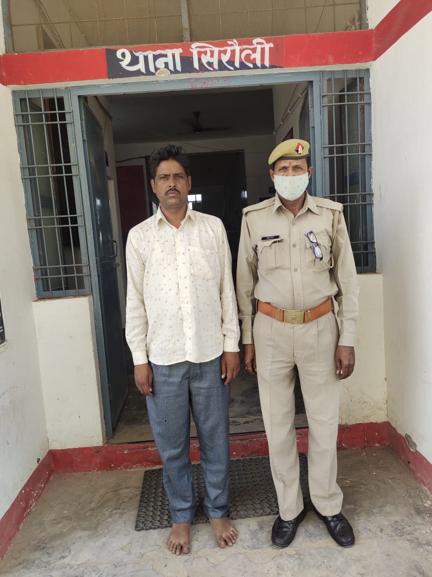 बरेली/आँवला - थाना सिरौली में अभियुक्तों के खिलाफ चलाए जा रहे अभियान के तहत बिसौली थाना क्षेत्र के वंछित आरोपी को गिरफ्तार कर भेजा जेल।