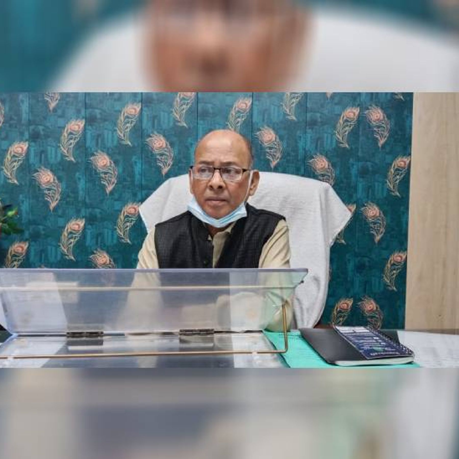 फर्रुखाबाद: विश्व स्वास्थ्य दिवस (सातअप्रैल) पर विशेष,भागदौड़ भरी जिन्दगी में सेहत के लिए भी निकालें कुछ वक्त- सीएमओ