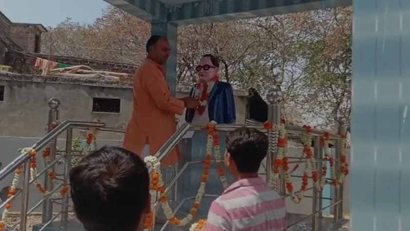 रायबरेली:अंबेडकर पार्क का लोकार्पण मनाई गई जयंती