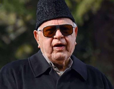 फारूक अब्दुल्ला ने केंद्र पर साधा निशाना, बोले 'कश्मीर में तब तक शांति नहीं आएगी, जब तक आप लोगों का दिल नहीं जीतेंगे',