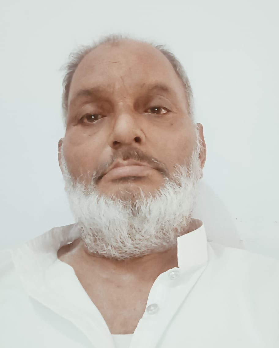 बरेली/आँवला - महानगर बरेली के समस्त स्कूल संचालक कोरोना टीकाकरण हेतु 12 से 14 आयुवर्ग के विद्यार्थियों का विवरण दें- जगदीश चन्द्र सक्सेना।