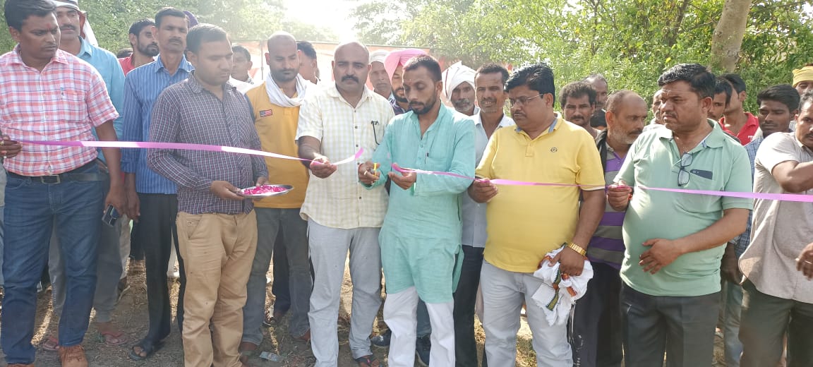 पीलीभीत :विकासखंड पूरनपुर में अमृत सरोवरों का फीता काटकर शुभारंभ किया गया