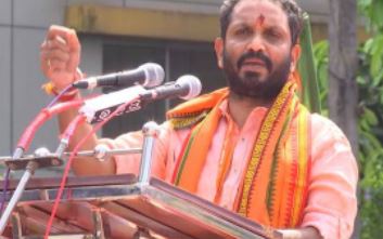 चुनाव में पैसा बांटने को लेकर पुलिस ने तमिलनाडु भाजपा के चीफ के सुरेंद्रन फाइल की चार्जशीट की