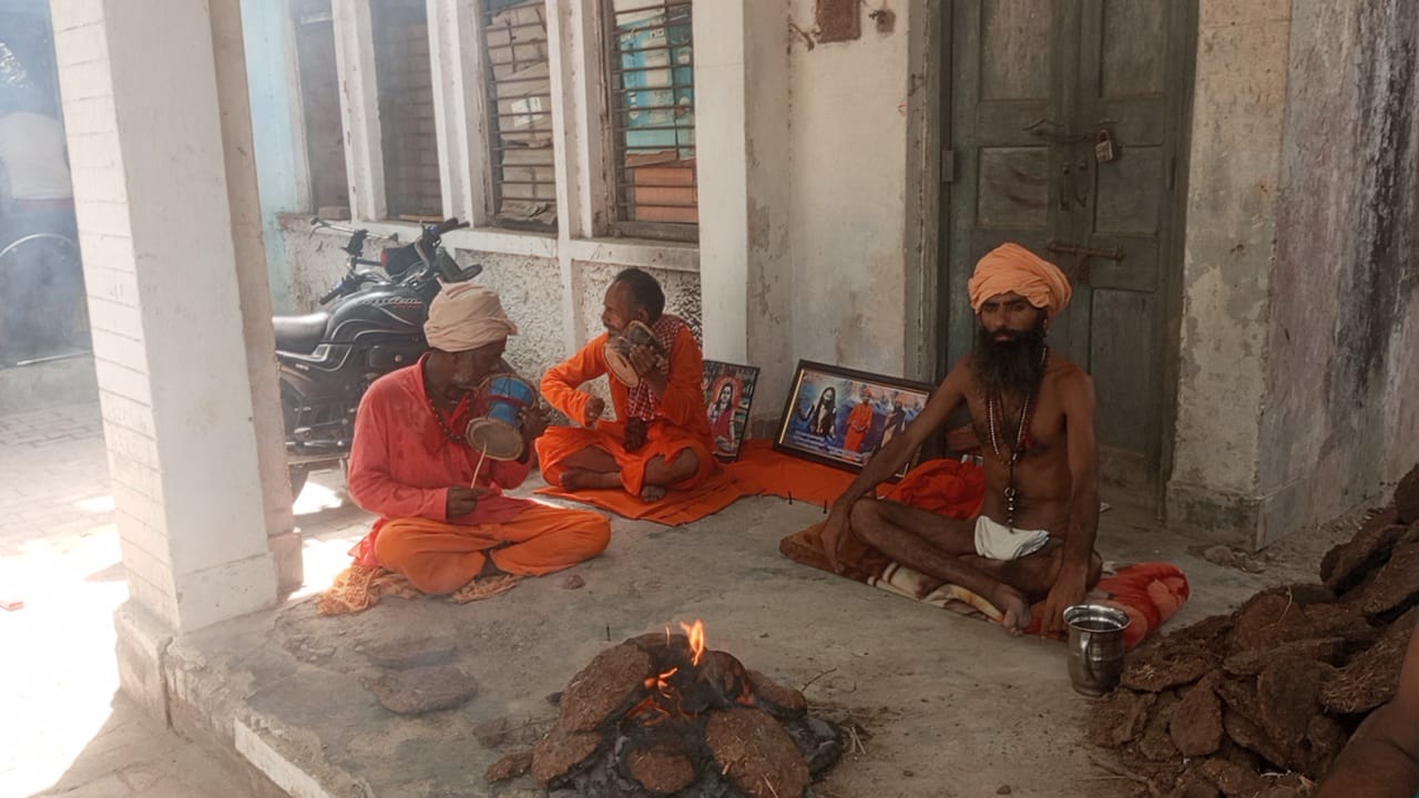बरेली/आँवला - मझगवां ब्लाक में भ्रष्टाचार के खिलाफ आमरण अनशन करंगे मोदी यूथ विग्रेड के रास्ट्रीय अध्यक्ष तपस्वी योगी विजेय देव नाथ महाराज।