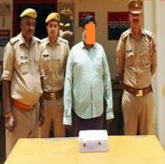 प्रयागराज-थाना खीरी पुलिस द्वारा अभियुक्त ईश्वरशरण विध्यासागर  उर्फ सागर सिंह पटेल गन्ने हर्रा थाना क्षेत्र बारा 01 देशी तमंचा 12 बोर व 01 जिंदा कारतूस के सांथ निवासी गिरफ्तार