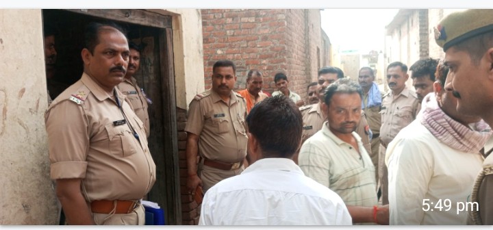 बरेली - गृह क्लेश से तंग महिला झूली फांसी के  फंदे पर