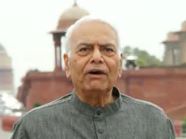 यशवंत सिन्हा को क्यों समर्थन दे रहे हैं अरविंद केजरीवाल