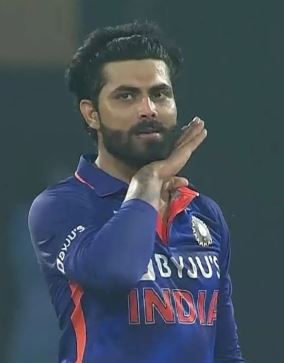 एजबेस्टन में रविंद्र जडेजा ने गेंदबाजी करने से क्यों किया मना, आइये जानतें हैं