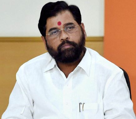गुरुवार को महाराष्ट्र के २०वें मुख्यमंत्री का शपथ ग्रहण किये एकनाथ शिंदे