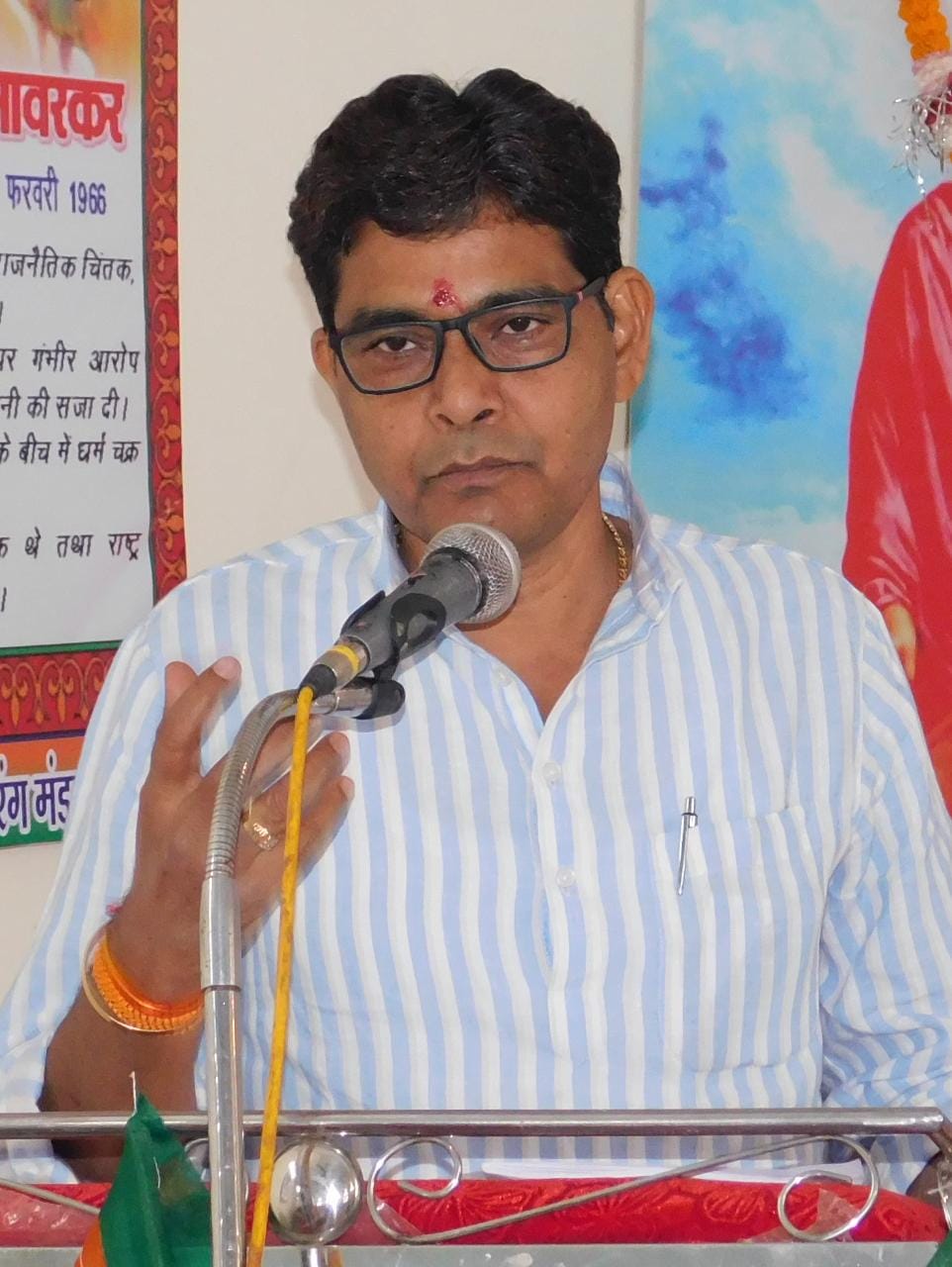 रायपुर :- जनप्रतिनिधियों का मानदेय बंद हो टंक राम वर्मा राज्य वित्त आयोग की बैठक में दिया सुझाव