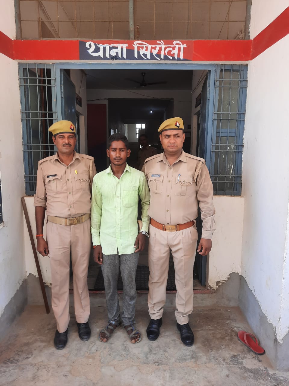 बरेली :सिरौली पुलिस ने पोसको एक्ट के वांछित को गिरफ्तार जेल भेजा