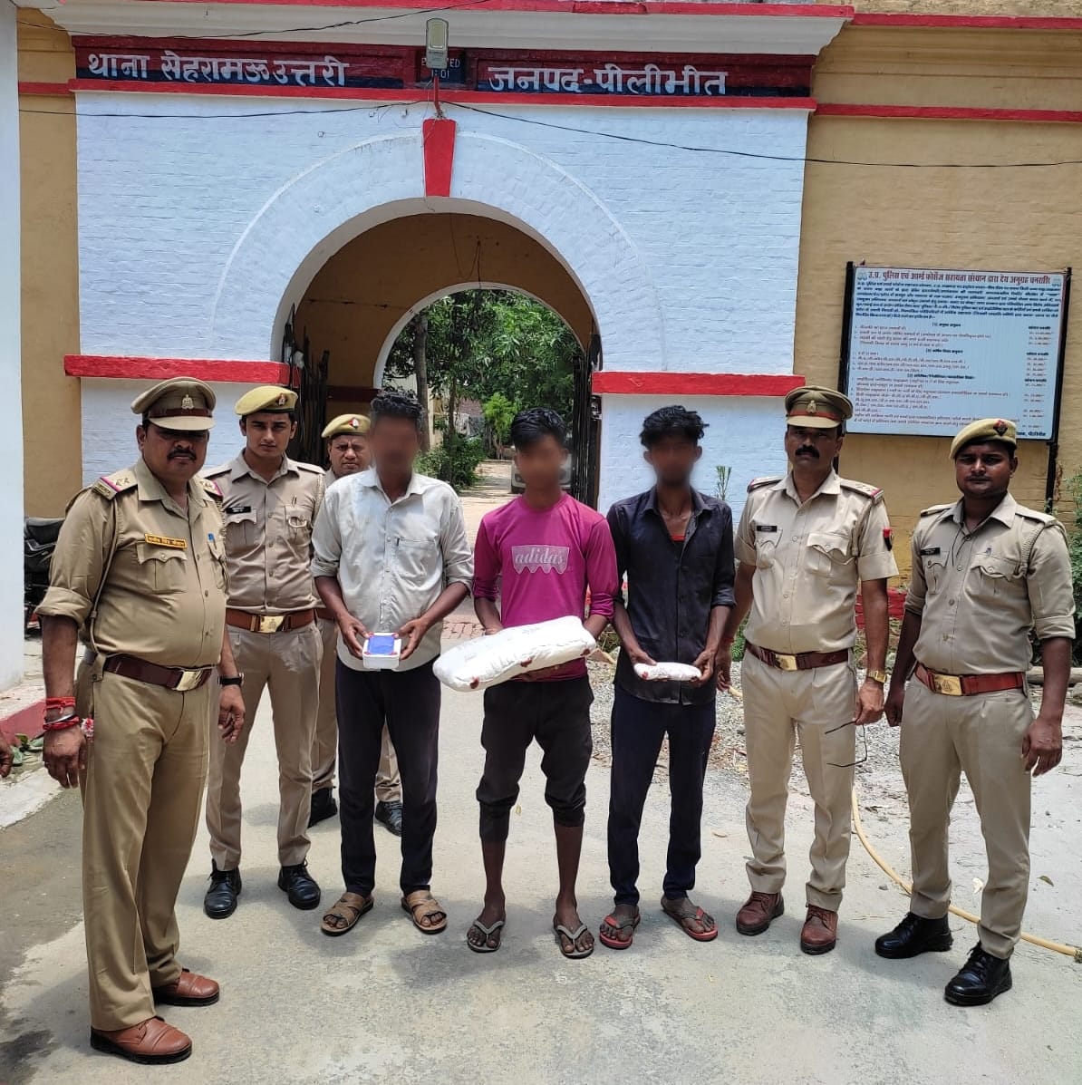 पीलीभीत :थाना सेहरामऊ उत्तरी पुलिस द्वारा मात्र 24 घंटे में किया हत्या की घटना का सफल अनावरण ।