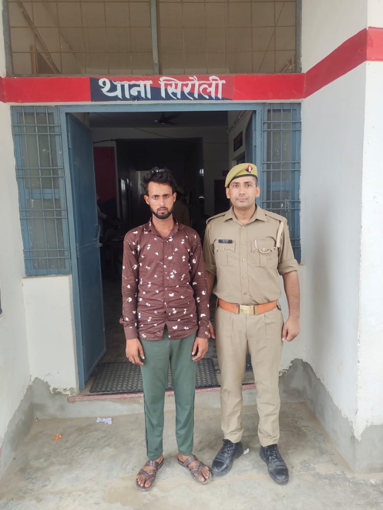 बरेली/आँवला - वरिष्ठ पुलिस अधीक्षक द्वारा अभियुक्तों के विरुद्ध चलाए जा रहे अभियान के तहत वारंटी को गिरफ्तार कर भेजा जेल।