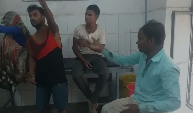 पीलीभीत : दोनों ओर से चले लाठी डंडे व धारदार हथियार,क्रास रिपोर्ट दर्ज
