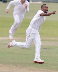 साउथ अफ्रीका को किया इंग्लैंड की टीम ने चारों खाने चित