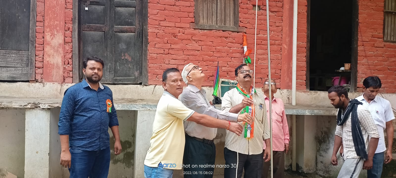 जौनपुर:जिला शाक्य मौर्य सभा कार्यालय पर झंडारोहण कर मनाया गया आजादी का 75वां स्वतंत्रता दिवस