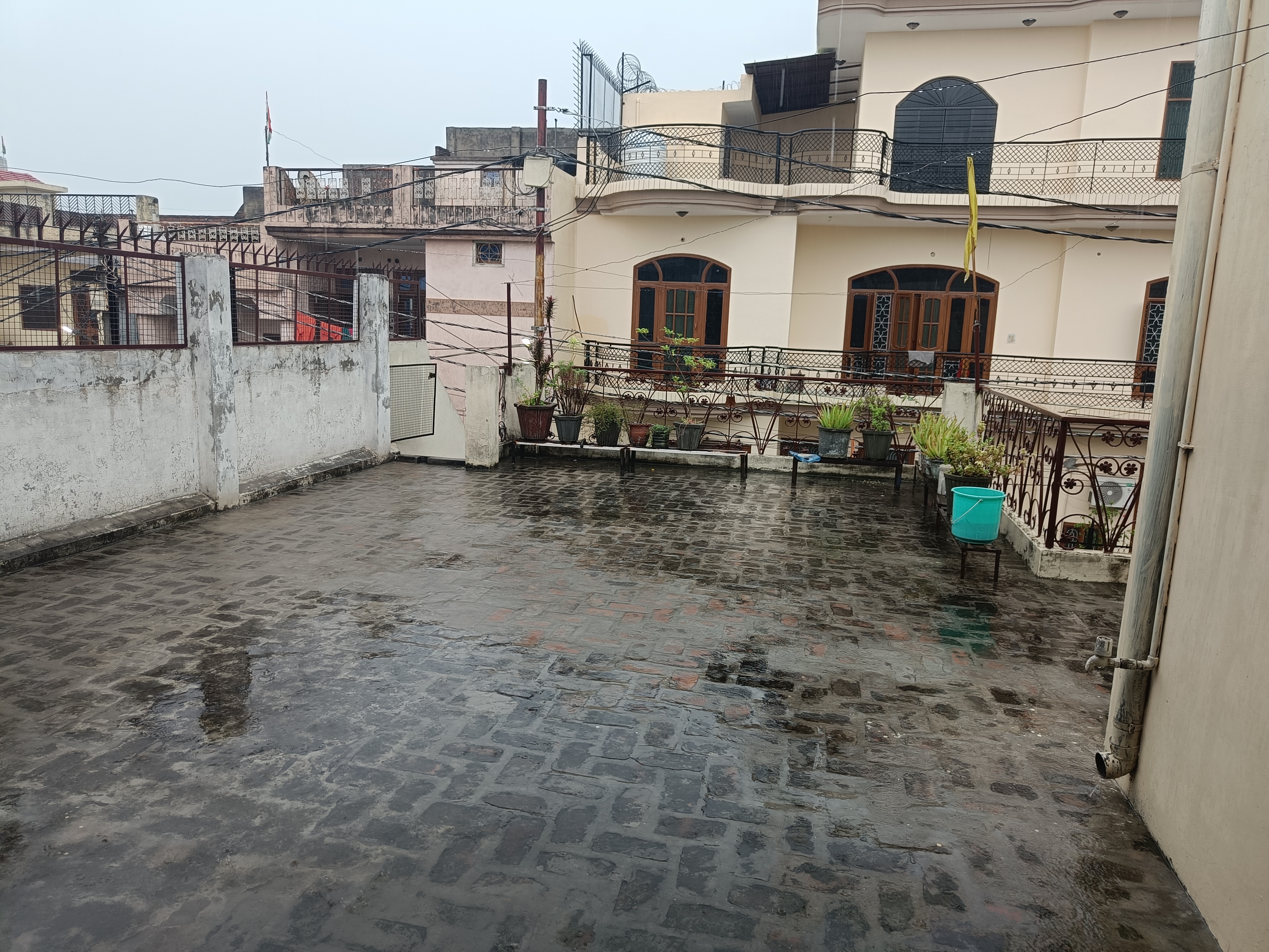 सहारनपुर : प्रदेश में लगातार हो रही बारिश से मौसम हुआ सुहाना