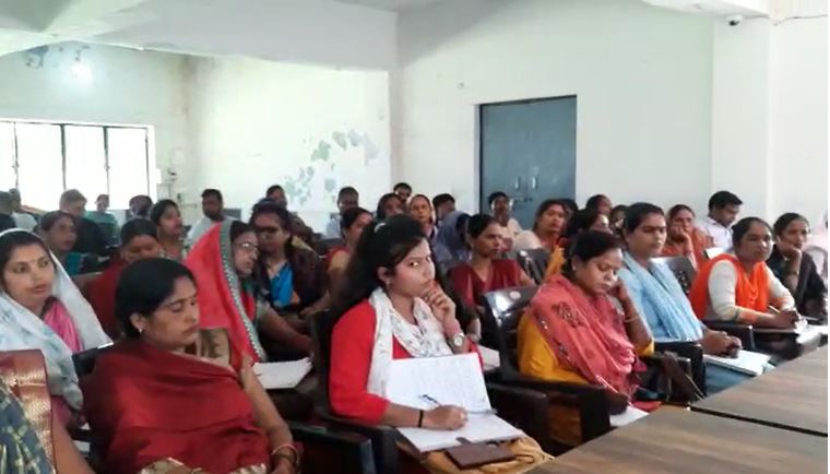 मैनपुरी:कार्य योजना बनाकर विद्यार्थियों को आगे बढ़ाने का कार्य करें बेसिक शिक्षा अध्यापक