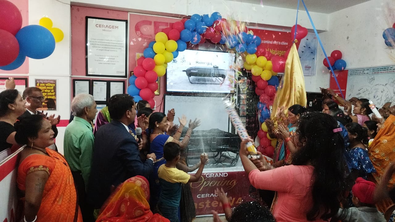 कोरबा -: सेराजेम कोरबा में मास्टर V4 मशीन का हुआ लॉन्चिंग.. लोगों को दोगुना फायदा मिलने के आसार