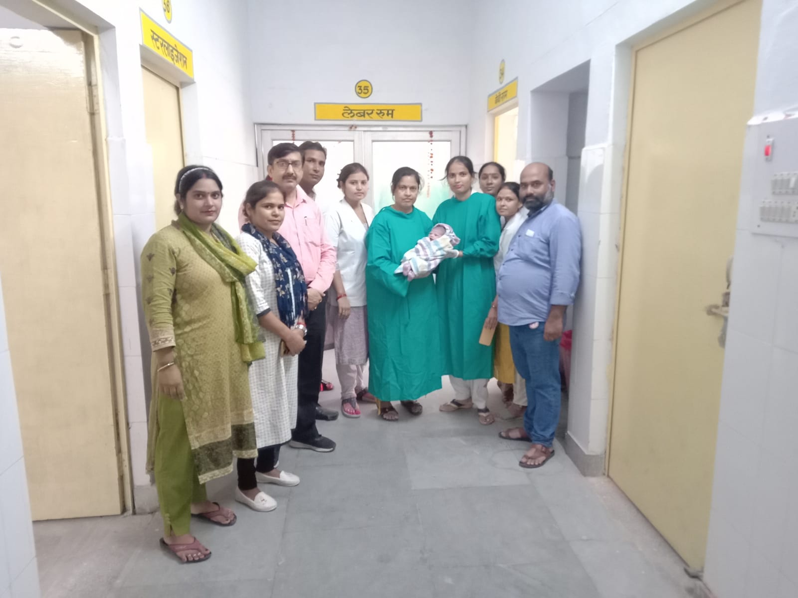 फर्रुखाबाद:नौ वर्ष पुरानी मेजर कौशलेंद्र सिंह सीएचसी पर पहली बार हुआ सुरक्षित प्रसव-सीएमओ